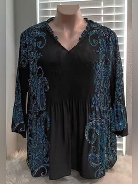 Quintessential Women Women’s 4X Top